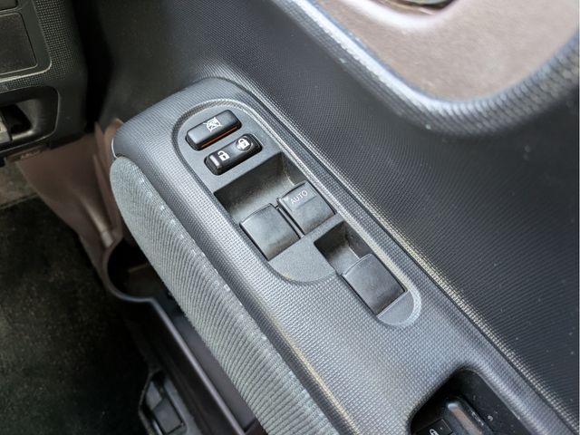 TOYOTA SPADE 2014 Image 31