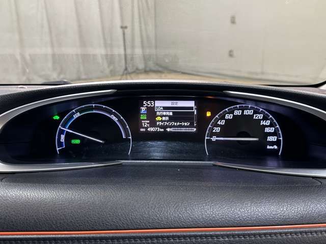 TOYOTA SIENTA HYBRID 2015 Image 31