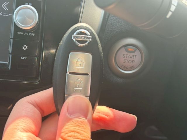 NISSAN NOTE 2015 Image 31