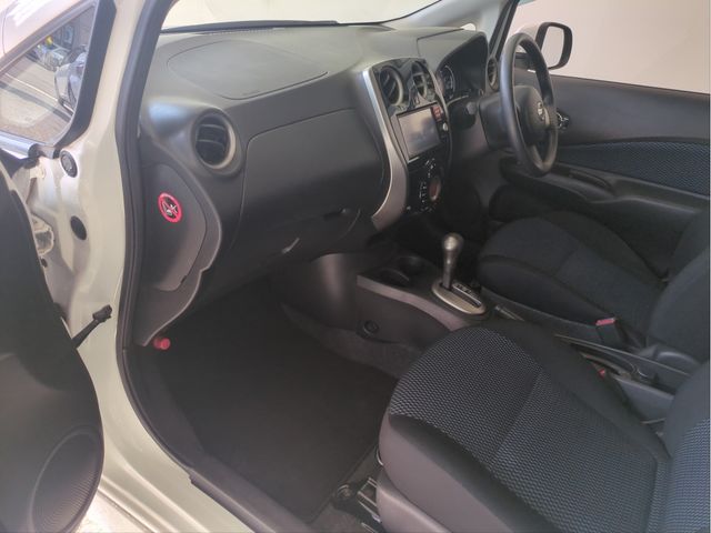 NISSAN NOTE 2013 Image 31