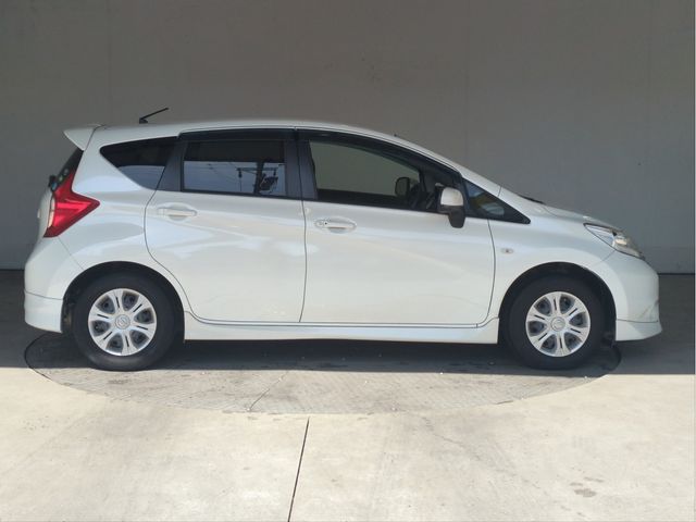 NISSAN NOTE 2013 Image 31