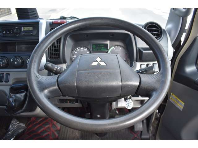 MITSUBISHI CANTER 2018 Image 31