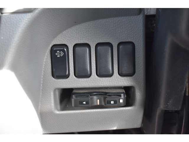 MITSUBISHI CANTER 2018 Image 31