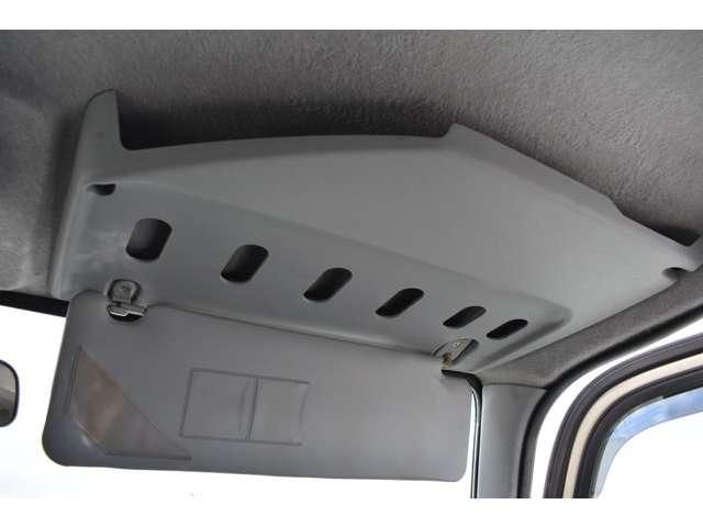 MITSUBISHI CANTER 2018 Image 31