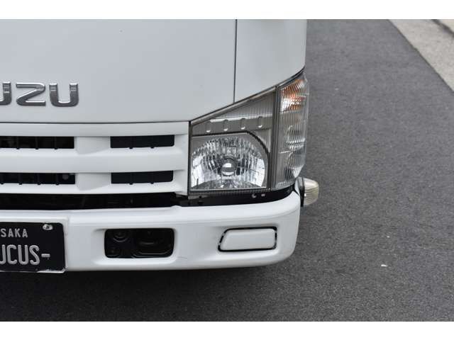 ISUZU ELF 2013 Image 31