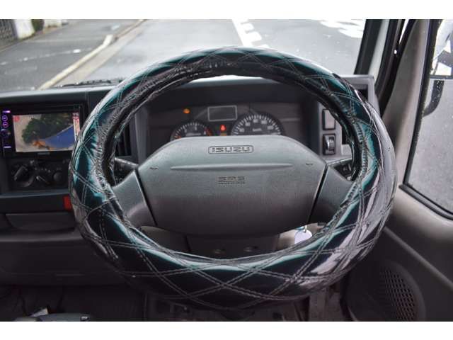 ISUZU ELF 2011 Image 31