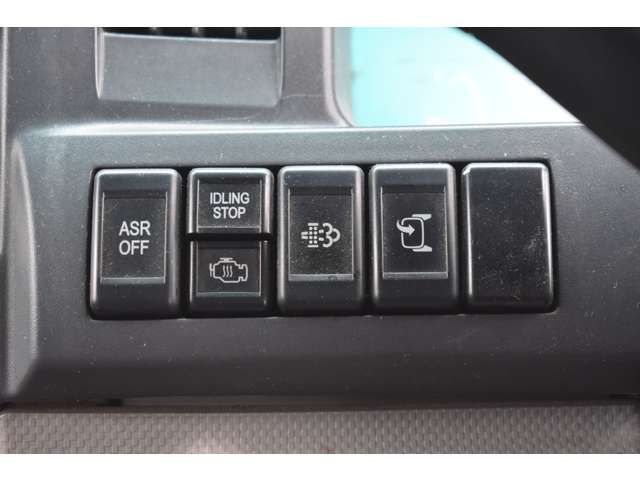 ISUZU ELF 2011 Image 31