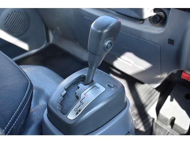 ISUZU ELF 2014 Image 31