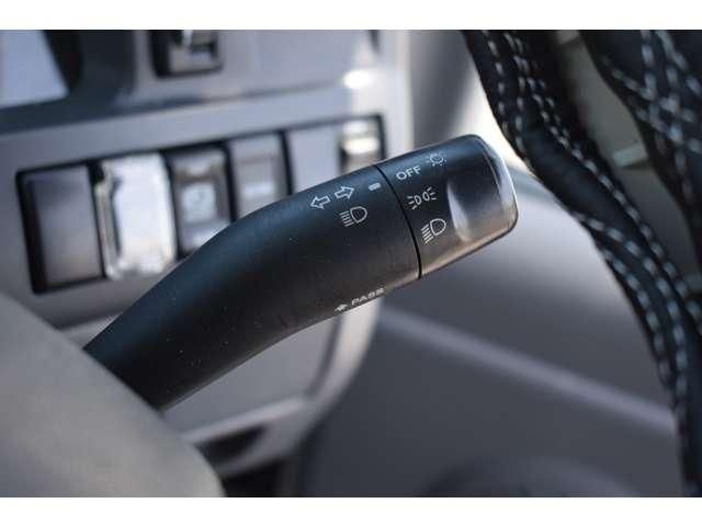 ISUZU ELF 2017 Image 31