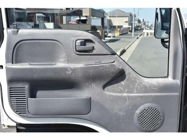 ISUZU ELF 2017 Image 31