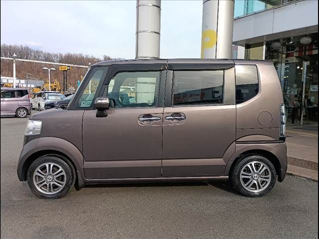 HONDA N BOX 2013 Image 31