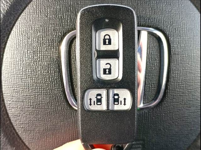 HONDA N BOX 2013 Image 31