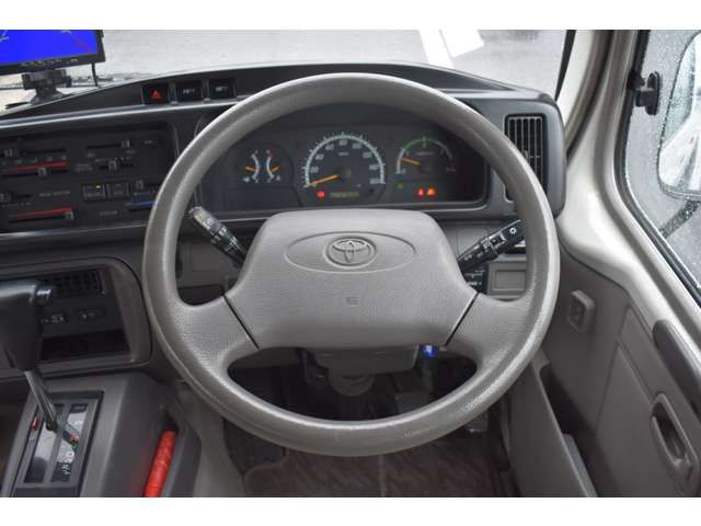 TOYOTA COASTER 2010 Image 31