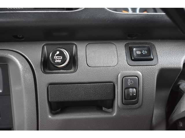 TOYOTA COASTER 2010 Image 31