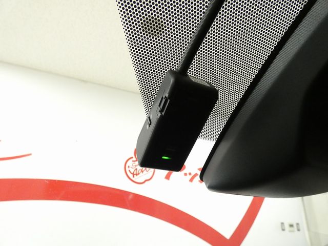 TOYOTA NOAH 4WD 2021 Image 31