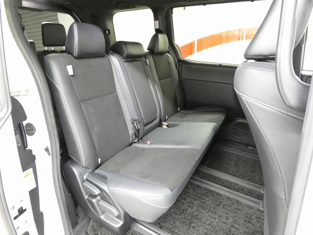 TOYOTA NOAH 4WD 2021 Image 31