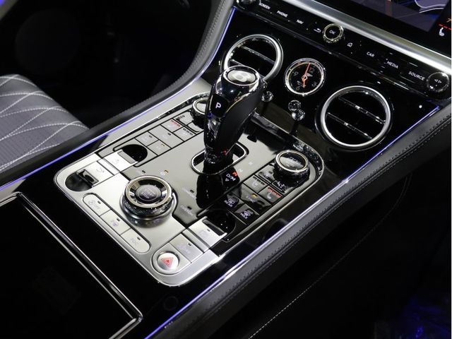 BENTLEY COUPE 2025 Image 31