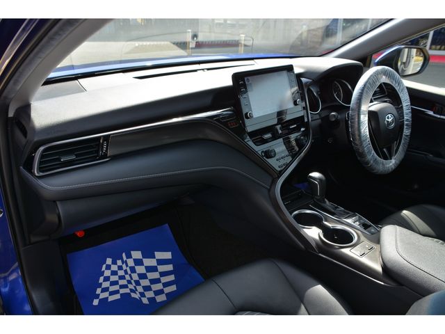 TOYOTA CAMRY HYBRID 2021 Image 31