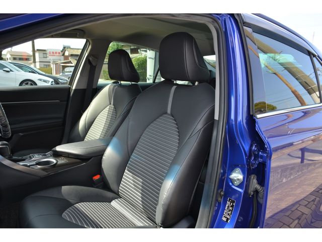 TOYOTA CAMRY HYBRID 2021 Image 31