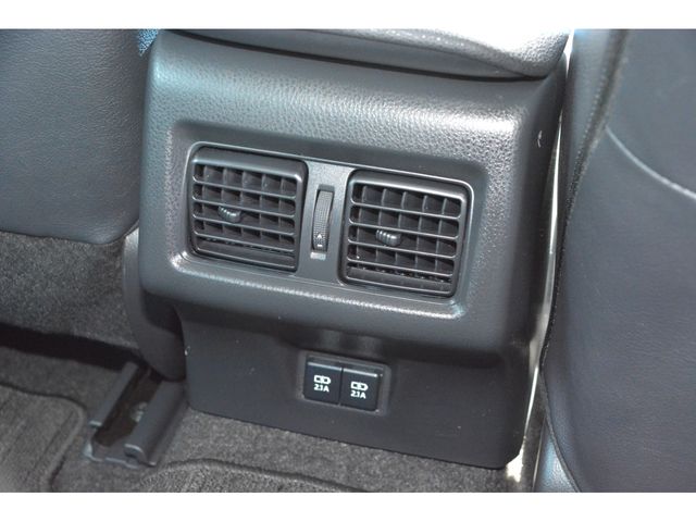 TOYOTA CAMRY HYBRID 2021 Image 31