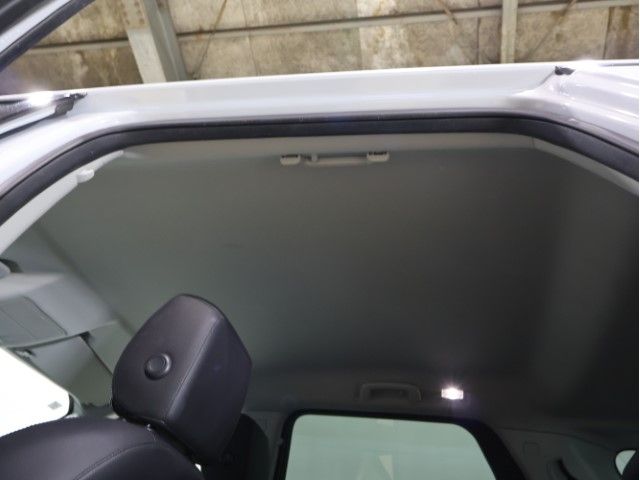 ROVER DISCOVERY SPOR 2019 Image 31