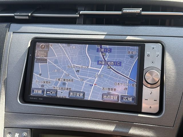 TOYOTA PRIUS 2013 Image 31