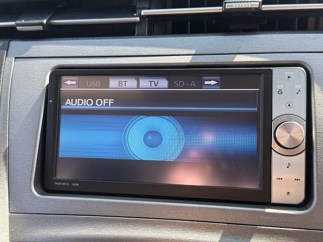 TOYOTA PRIUS 2013 Image 31