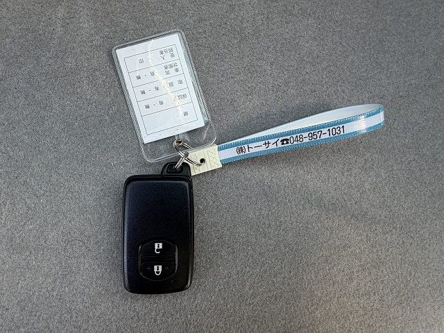 TOYOTA PRIUS 2013 Image 31