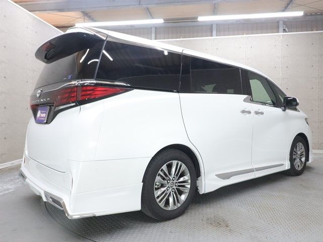 TOYOTA ALPHARD 2025 Image 31