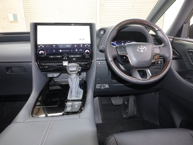 TOYOTA ALPHARD 2025 Image 31