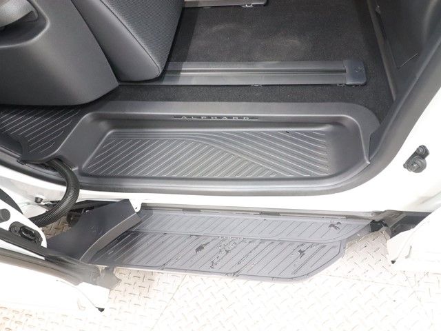 TOYOTA ALPHARD 2025 Image 31