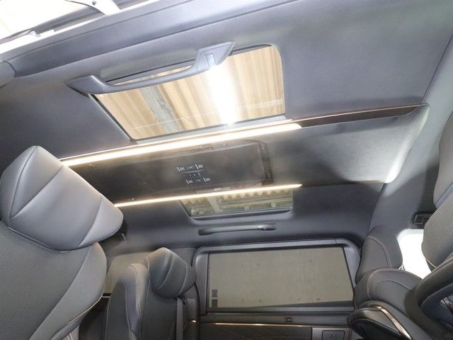 TOYOTA ALPHARD 2025 Image 31