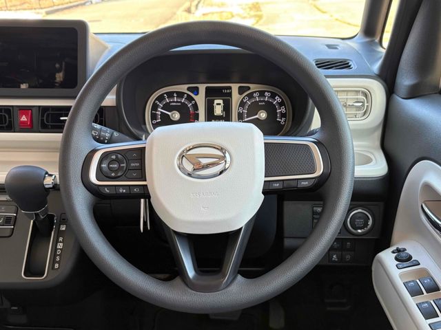 DAIHATSU MOVE CANBUS 4WD 2025 Image 31