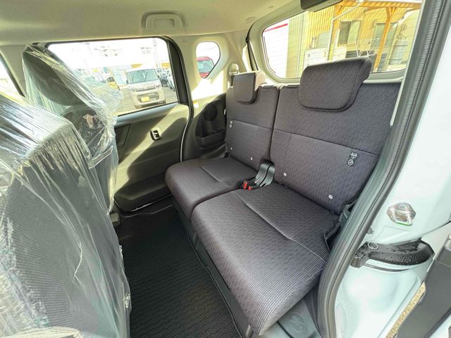 DAIHATSU MOVE CUSTOM 4WD 2025 Image 31