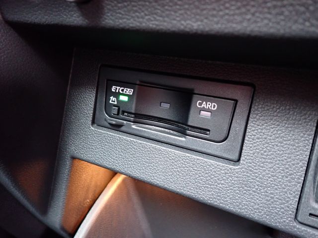 VOLKSWAGEN T-ROC 2023 Image 31