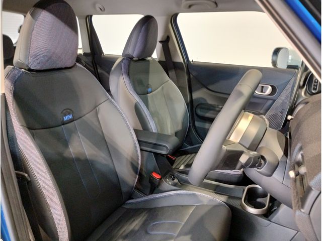 BMW MINI COOPER 5DOOR 2025 Image 31