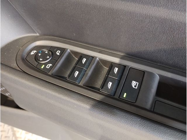 BMW MINI COOPER 5DOOR 2025 Image 31