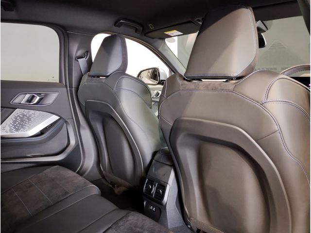 BMW 1SERIES 2025 Image 31