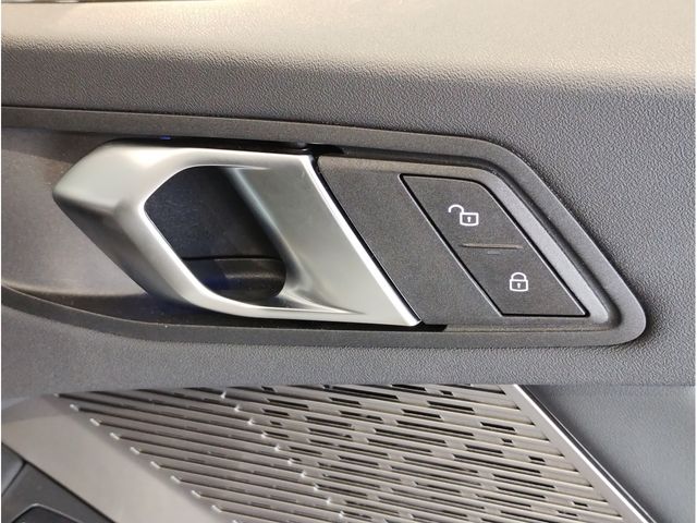 BMW 1SERIES 2025 Image 31