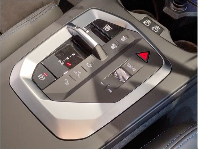 BMW 1SERIES 2025 Image 31