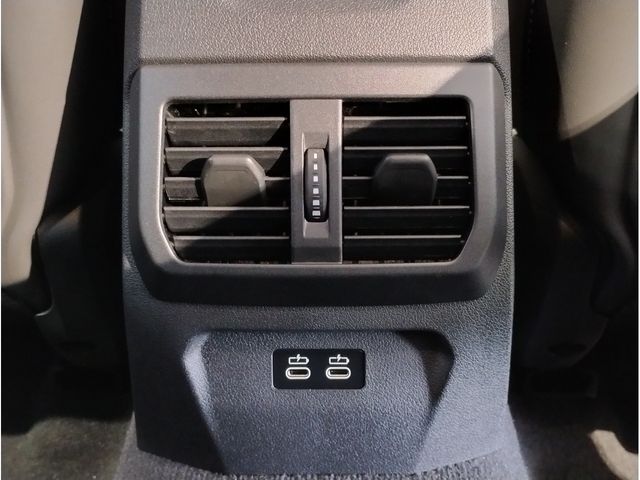 BMW 1SERIES 2025 Image 31