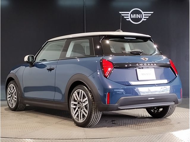 BMW MINI COOPER 2025 Image 31