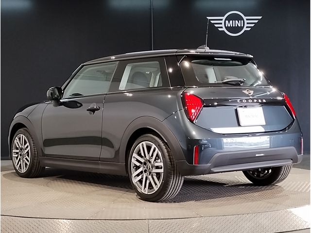 BMW MINI COOPER 2025 Image 31