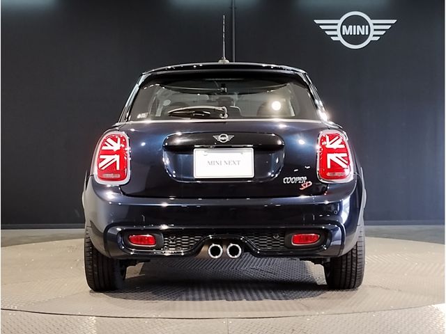 BMW MINI COOPER SD 5DOOR 2020 Image 31