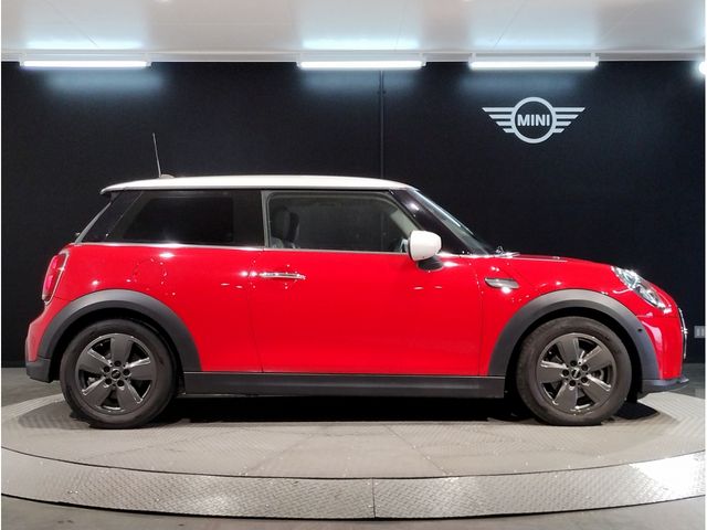 BMW MINI COOPER D 2023 Image 31