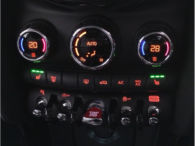 BMW MINI COOPER D 2023 Image 31