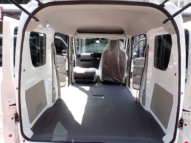 NISSAN CLIPPER VAN 2026 Image 31