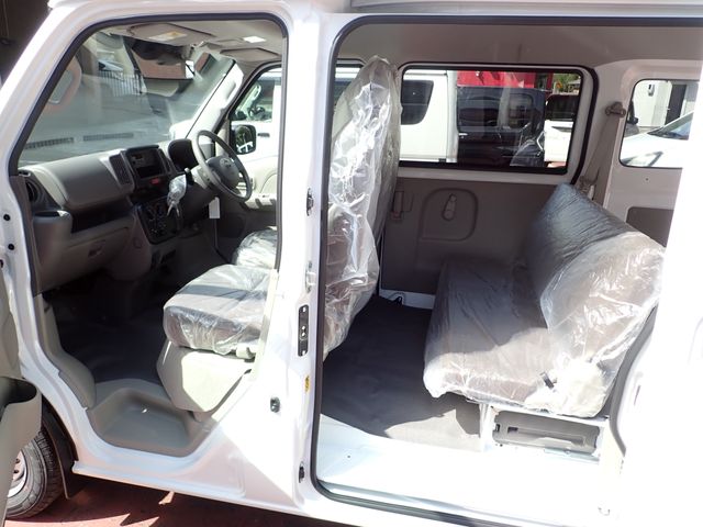 NISSAN CLIPPER VAN 2026 Image 31