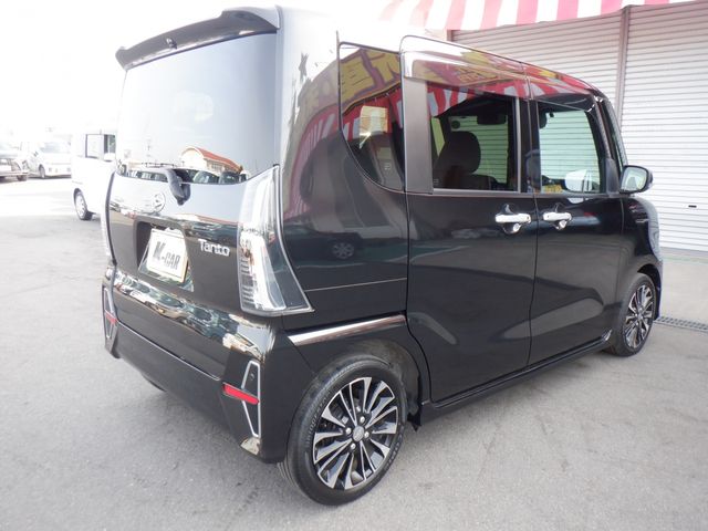 DAIHATSU TANTO CUSTOM 2021 Image 31