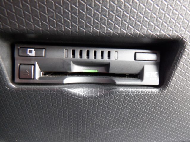 DAIHATSU TANTO CUSTOM 2021 Image 31